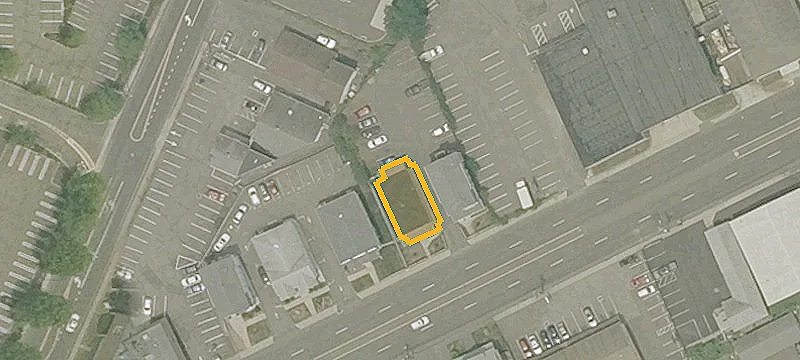 178 Kings E Hwy