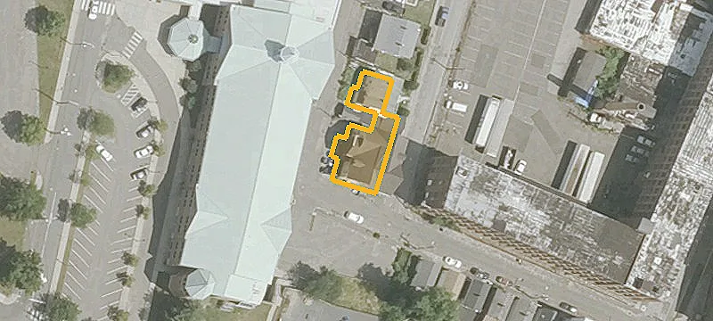 35 Pond St