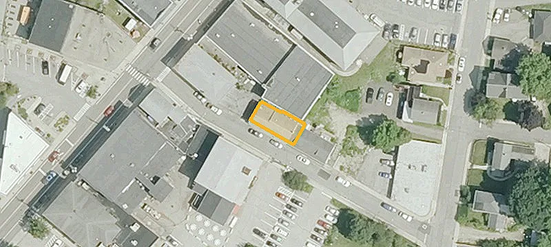 10 Ctr St