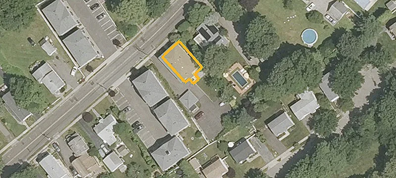 223 Main St