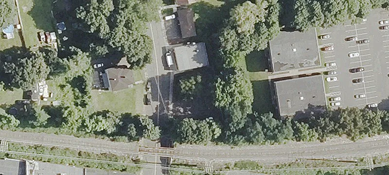25 Mellen St