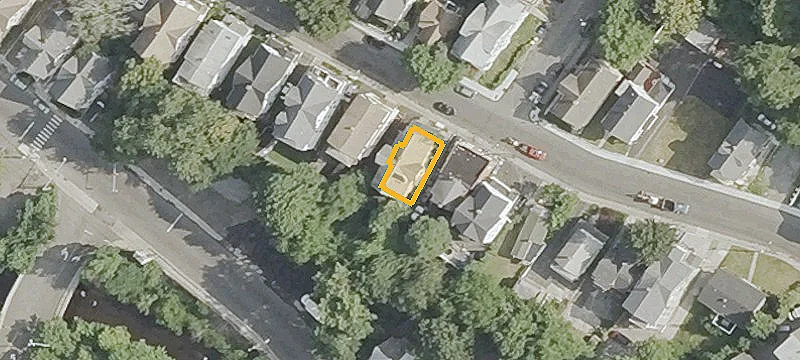 82 Wolcott St