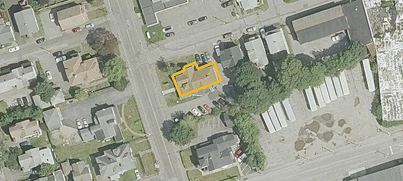 118 Migeon Ave
