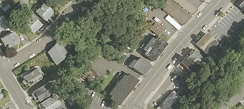 151 Ctr St