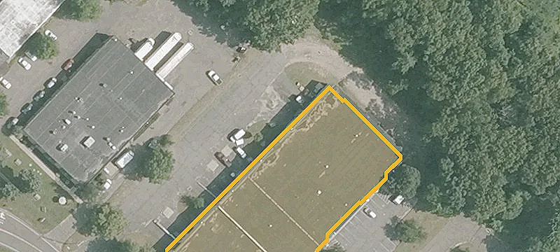 570 Hayden Sta Rd