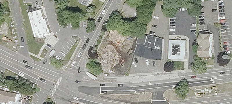715 Post E Rd