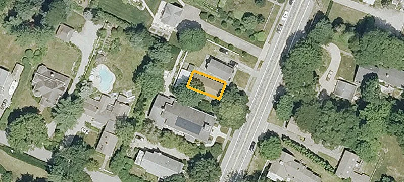 24 Lyme St