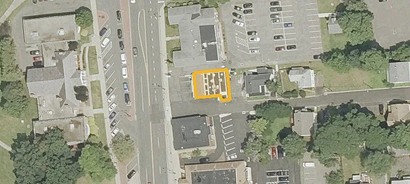 575 Main St