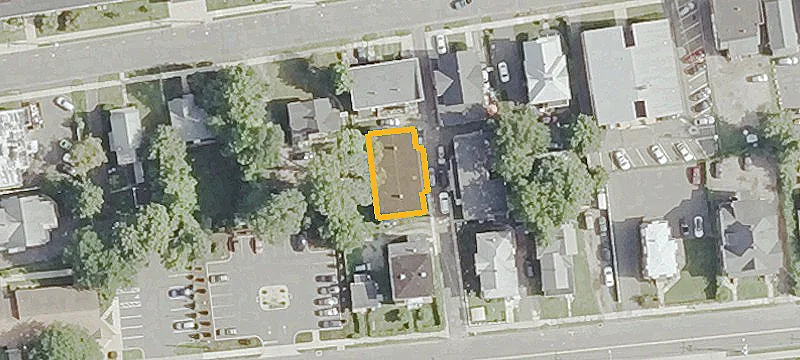 3 Laurel Pl