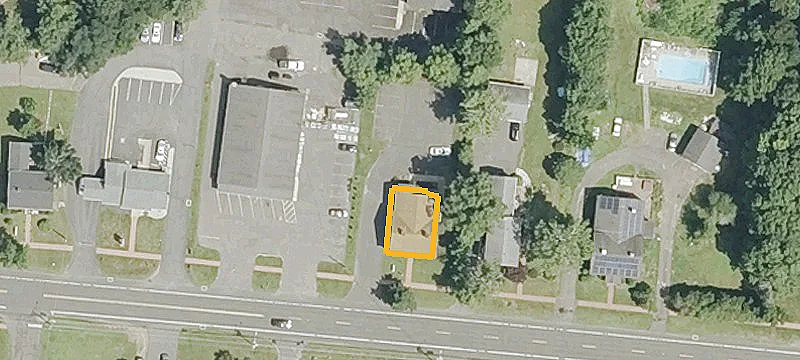 645 Main St