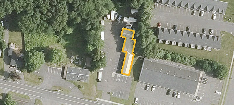 1223 Meriden Waterbury Tpke
