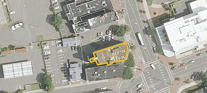 132 Main St