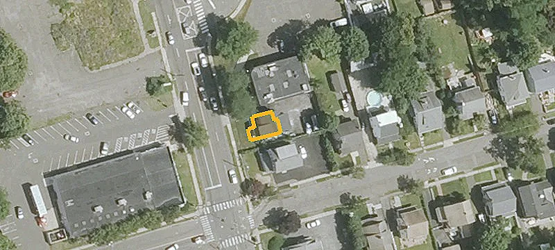 187 Ee Ave