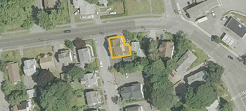 23 Highland Ave