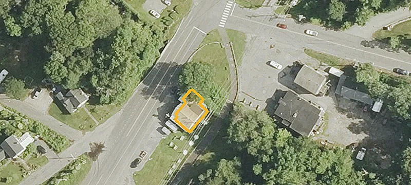 2936 Winsted Rd