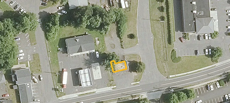 384 Main St