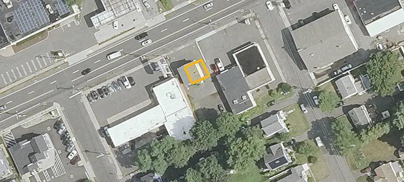 708 Farmington Ave
