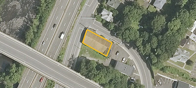 457 Main St