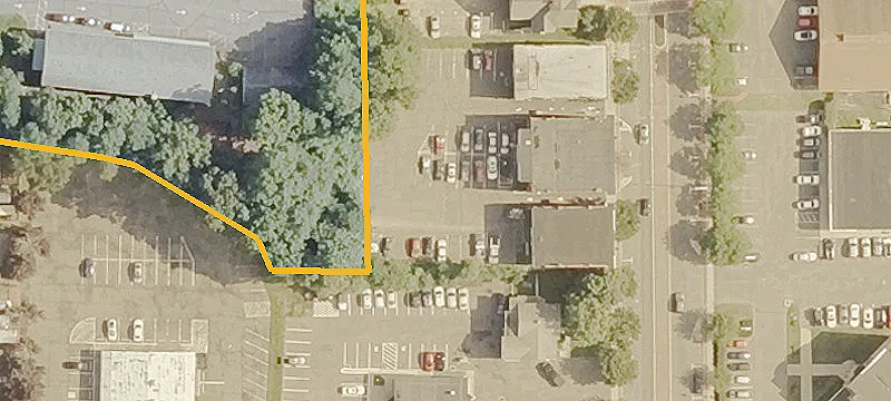 411 Main St
