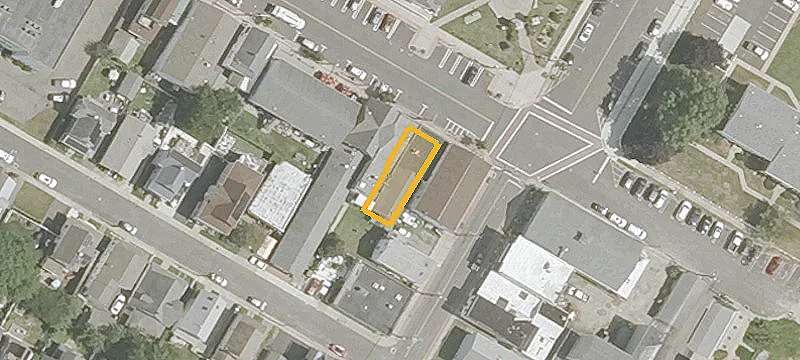 38-40 Naugatuck Ave