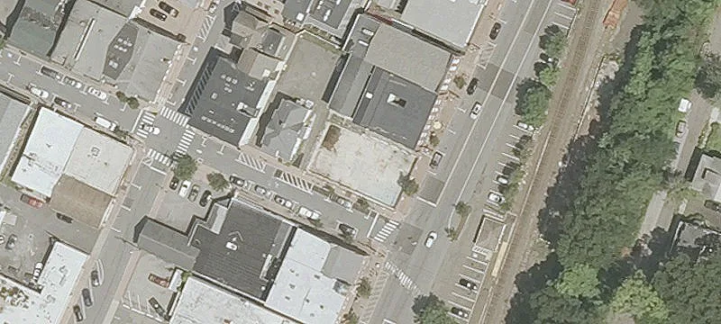 141 Main St