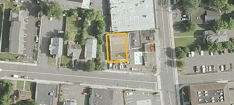 1 Eden Ave