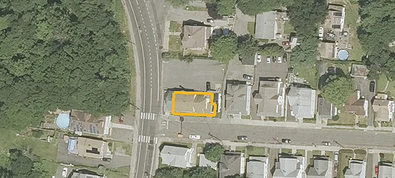 284 Main St