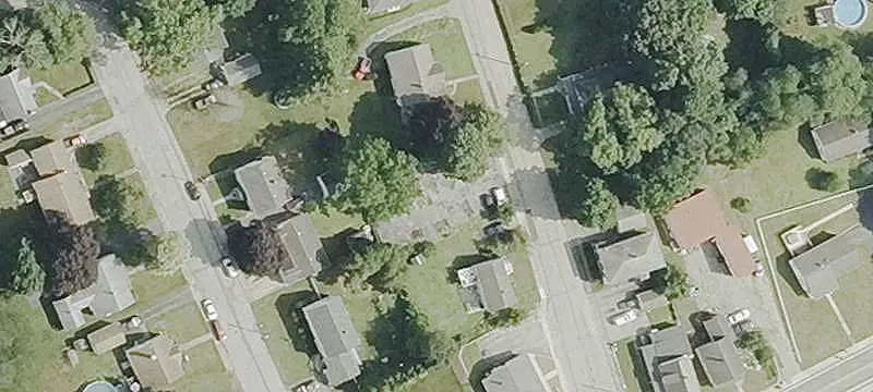 125 Brown Ave