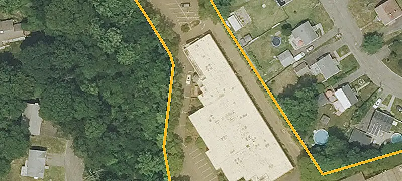 4699 Main St, Unit 1B5