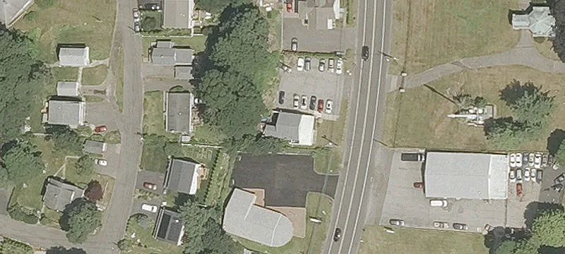 327 Riv Rd