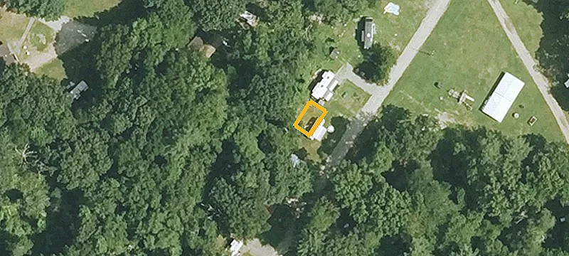 28 Nowakowski Rd