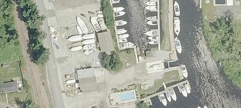 61 Railroad Ave