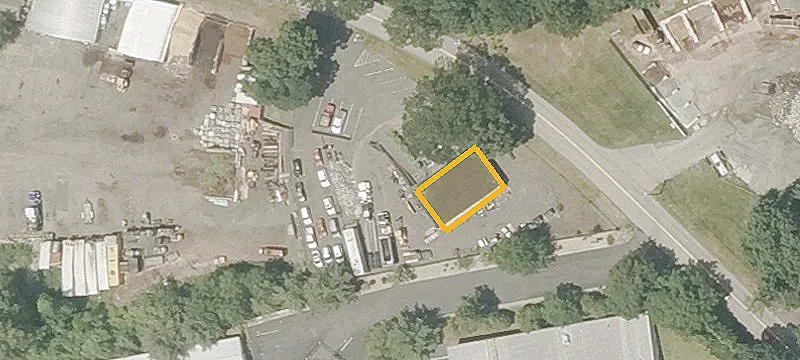 225 Oakwood Dr