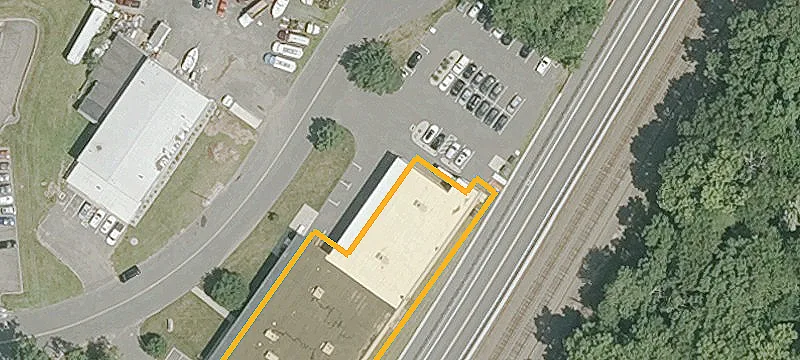 111 Holmes Rd