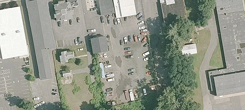 653 Burnside Ave