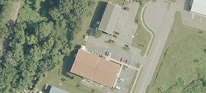 225 Leonard Dr