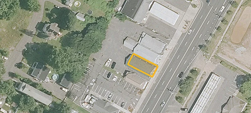 160 Main St