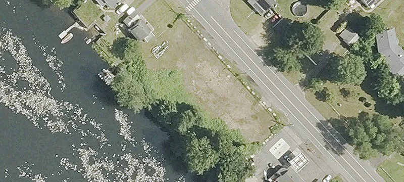 393 Roosevelt Dr