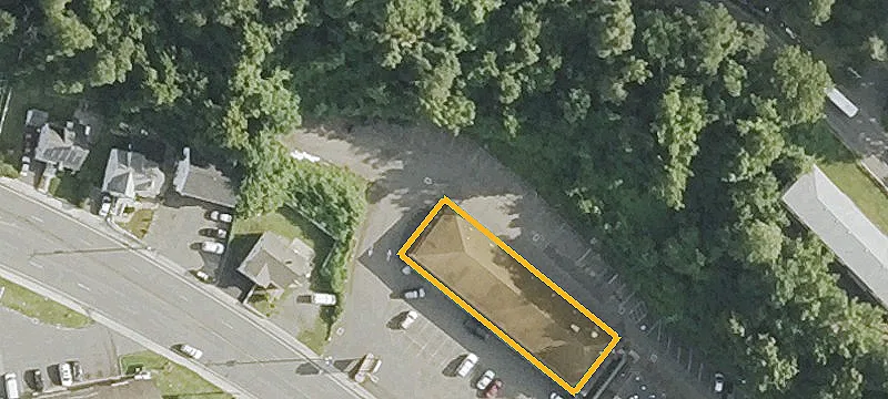 558 Chase Ave