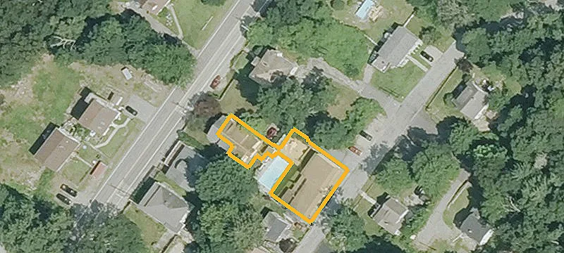84 Groveland Ave