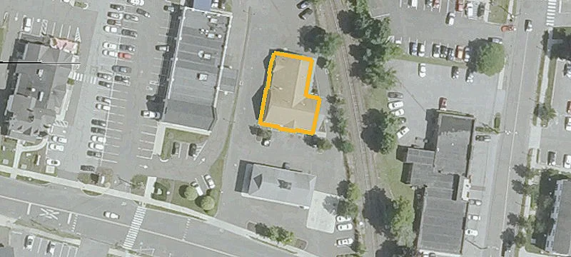 201 Greenwood Ave