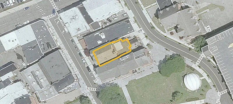 57 Ives St