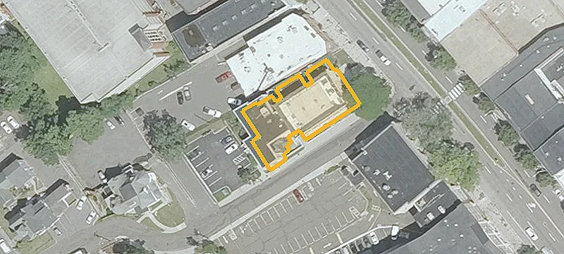 220 Main St