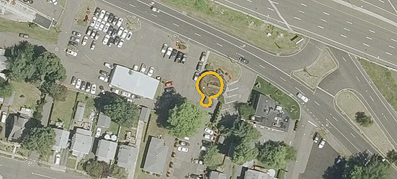 10 Frontage Rd