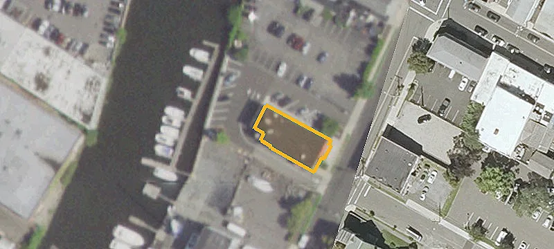 30 Water St