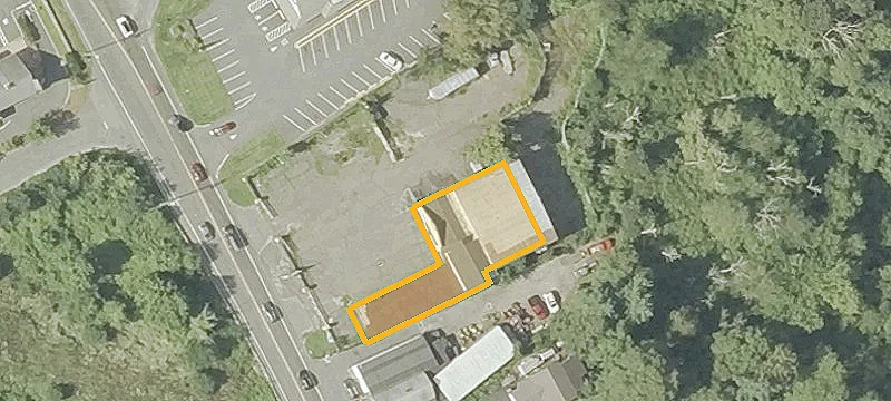 126 Main St