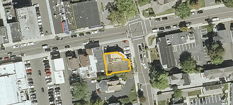 104 Mason St