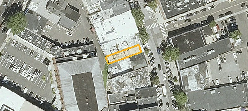 68 Greenwich Ave