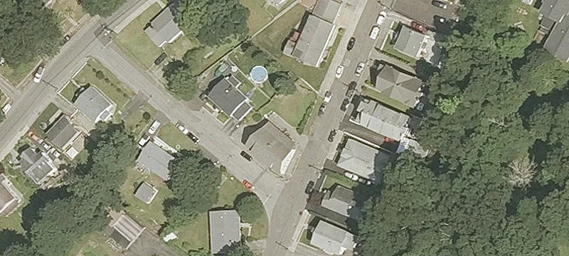 1 Merritt St