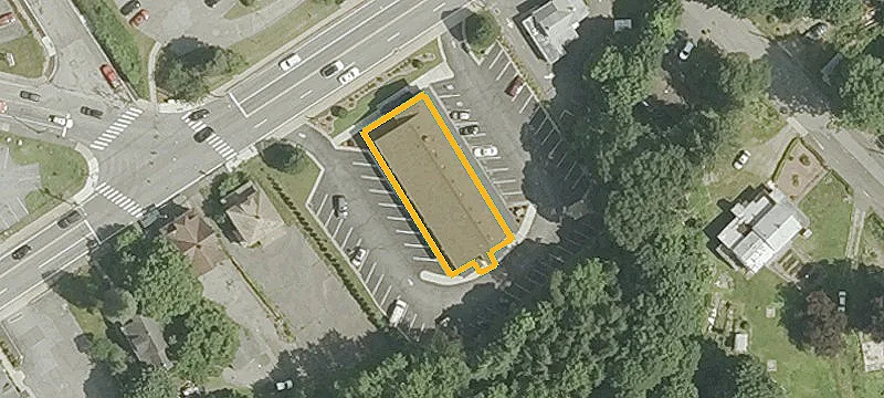 492 Main St